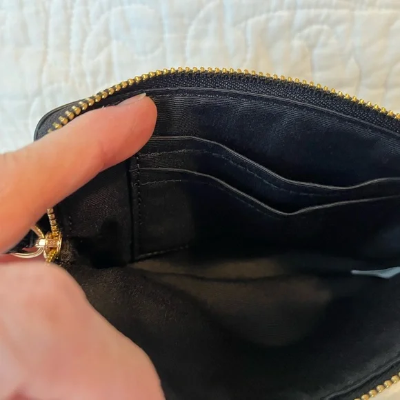 Reserved for bundle Coach NWOT Black and Gold Textured Wristlet corner - Picture 6 of 8